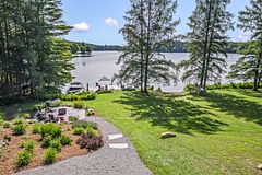 1555 Portage Road, Lake of Bays, ON P1H 2J3