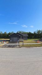 13 Eddy Crescent, Pembroke, ON K8A 0M1