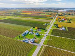 165 East West Line, Niagara-on-the-Lake, ON L0S 1J0