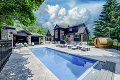 8466 Sideroad 30, Centre Wellington, ON N0B 2K0