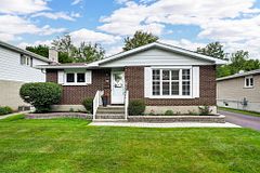 748 Montcalm Court, Cornwall, ON K6H 6C3
