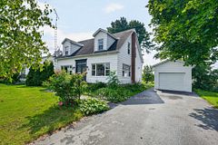 50 St Lawrence Street, South Stormont, ON K0C 1M0