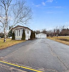 34 SUNSET Lane, Horton, ON K7V 0A5