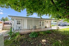 445 Pine Pass, Centre Wellington, ON N1M 2W5