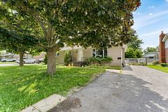 75 Briscoe Street, Loyalist, ON K7N 1G2