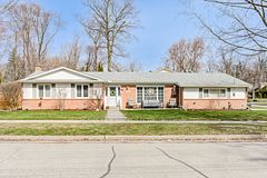 186 Shuh Avenue, Kitchener, ON N2A 1H6