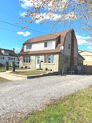 33 S Mary Street, Smiths Falls, ON K7A 3R2