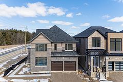 3 Blain Drive, Hamilton, ON L0R 1C0