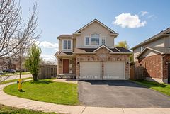1865 Bayswater Crescent, London North, ON N6G 5N1