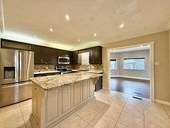 81 Erica Crescent, London South, ON N6E 3P5
