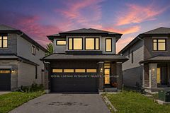 90 Palfrey Way, Kanata, ON K2V 0B3