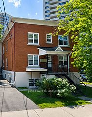 64 Genest Street 3, Vanier and Kingsview Park, ON K1L 7Z2