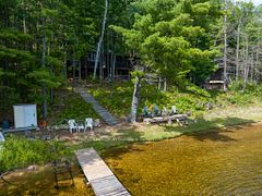 406 Mazinaw Lake Road, Addington Highlands, ON K0K 1H0