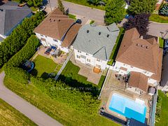 757 Schubert Circle, Orleans - Cumberland and Area, ON K4A 4W3