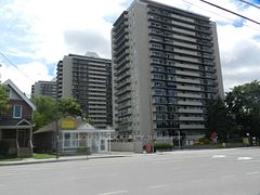 158 A E MCARTHUR Avenue E 1501, Vanier and Kingsview Park, ON K1L 7E7