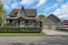 22 Centre Street, North Grenville, ON K0G 1B0