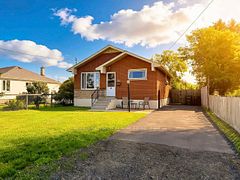 208 Otto Street, Thunder Bay, ON P7A 2T3