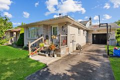 43 Sussex Crescent, London East, ON N5Y 5H3