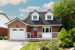 245 Elmira Road S, Guelph, ON N1K 1R1