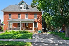 56 Aberdeen Avenue, Smiths Falls, ON K7A 4N6