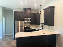 8 Main Street S 4, East Luther Grand Valley, ON L9W 5S6