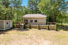 1226 Baseline Road, Gravenhurst, ON P0E 1N0