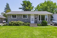 367 Georgiana Street, Gananoque, ON K7G 1N1