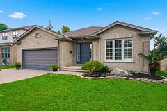 1731 Fiddlehead Place, London North, ON N6G 5M6