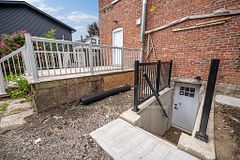 108 Lindsay Street S Unit#B, Kawartha Lakes, ON K9V 2M6