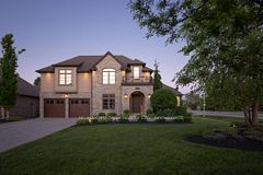 50 Sandalwood Crescent, Niagara-on-the-Lake, ON L0S 1P0