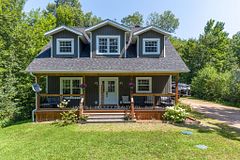 160 Hunts Road, Laurentian Hills, ON K0J 1J0