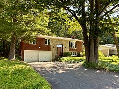 55 Wilshier Boulevard, Bracebridge, ON P1L 1L2