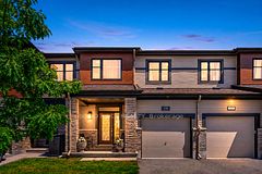 308 Drumlish Lane E, Barrhaven, ON K2J 6Y1
