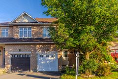 197 Portrush Avenue, Barrhaven, ON K2J 5J6