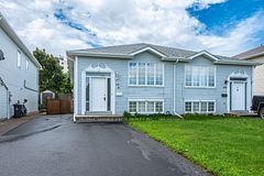 122 Briceland Street, Kingston, ON K7K 7L2