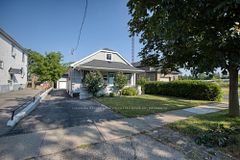 205 Ross Street, Welland, ON L3B 2N4