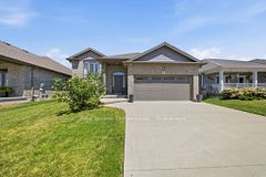 360 Dover Avenue, Norfolk, ON N0A 1N9
