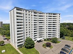 15 Towering Heights Boulevard 1206, St. Catharines, ON L2T 3G7