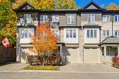 111 Wilson Street E 2, Hamilton, ON L9B 2G7