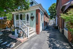 13 Paisley Avenue S, Hamilton, ON L8S 1T8