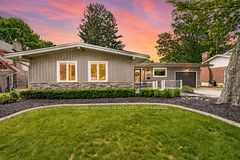 15 Cross Hill Road, Pelham, ON L3E 0J3