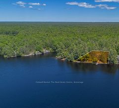 1077 Misty Lane, Gravenhurst, ON P0E 1G0