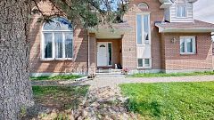1226 Matheson Road, Cyrville - Carson Grove - Pineview, ON K1J 1A7
