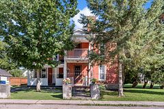 14 Wiltse Street E, Athens, ON K0E 1Z7