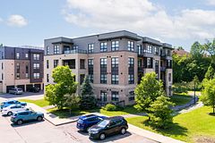 100 Montblanc Private 302, Orleans - Convent Glen and Area, ON K1C 0B2
