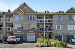 359 Citiplace Drive, Cityview - Parkwoods Hills - Rideau Shore, ON K2E 0A7