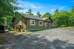 30 Hanna Road, Parry Sound, ON P2A 1R2
