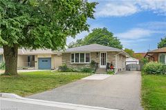 111 Kimberly Crescent, Cambridge, ON N2E 1C8