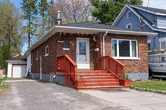 476 FIRST Avenue E, North Bay, ON P1B 1K3