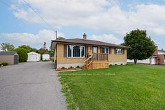 1440 Sproule Street, Kingston, ON K7P 2V3
